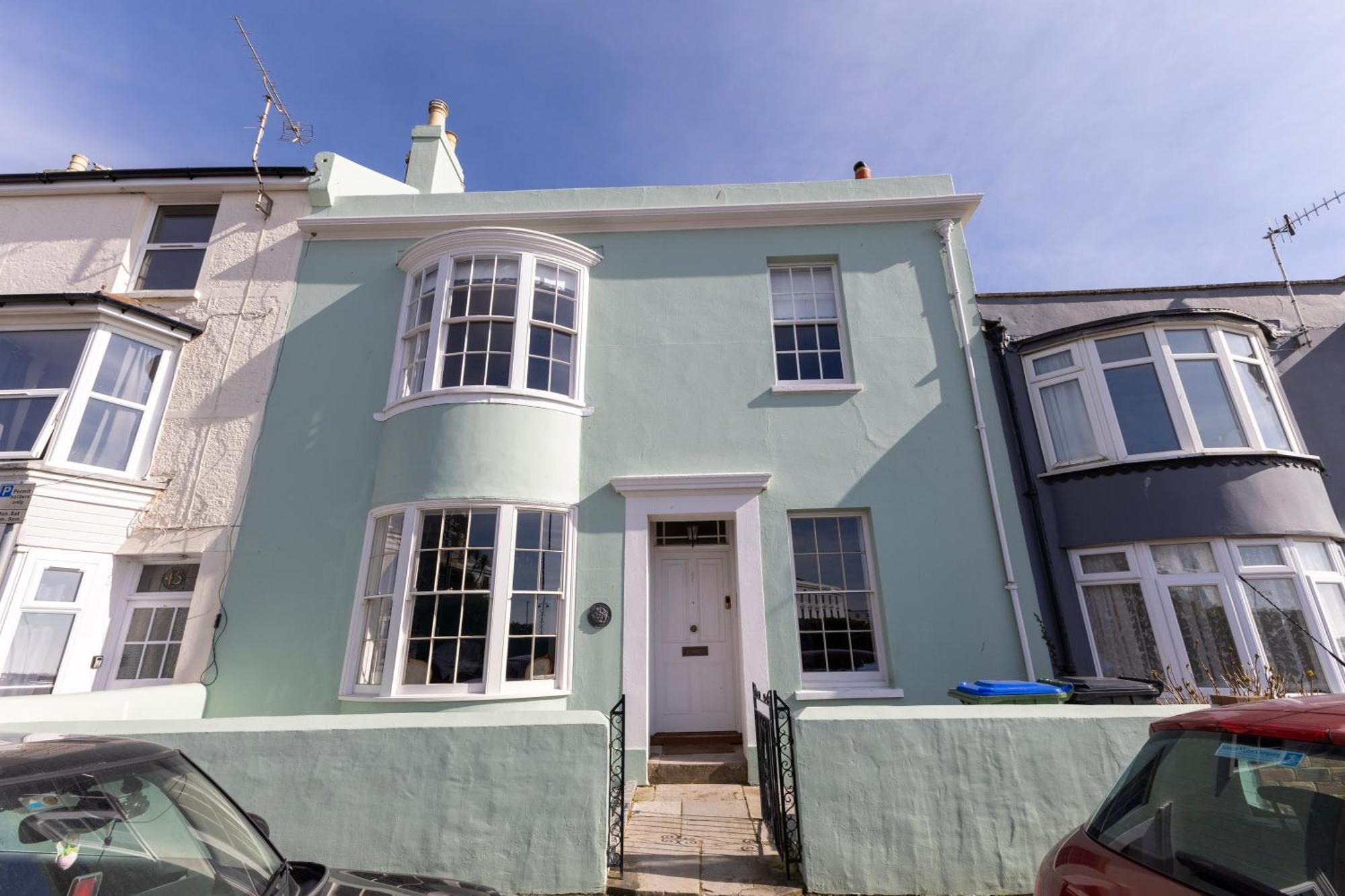 Luxury Georgian Home, Hot Tub, Sea View, Private Garden, Sleeps 6 Bognor Regis Buitenkant foto